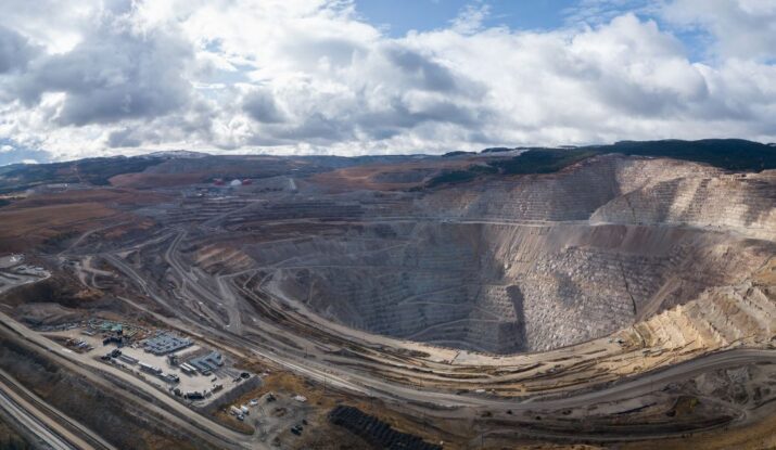 Process of Extracting Phosphate and the Role of Steel